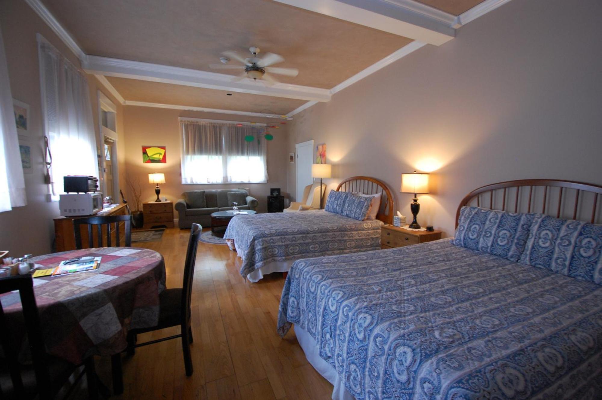 Shaker Mill Inn West Stockbridge Room photo
