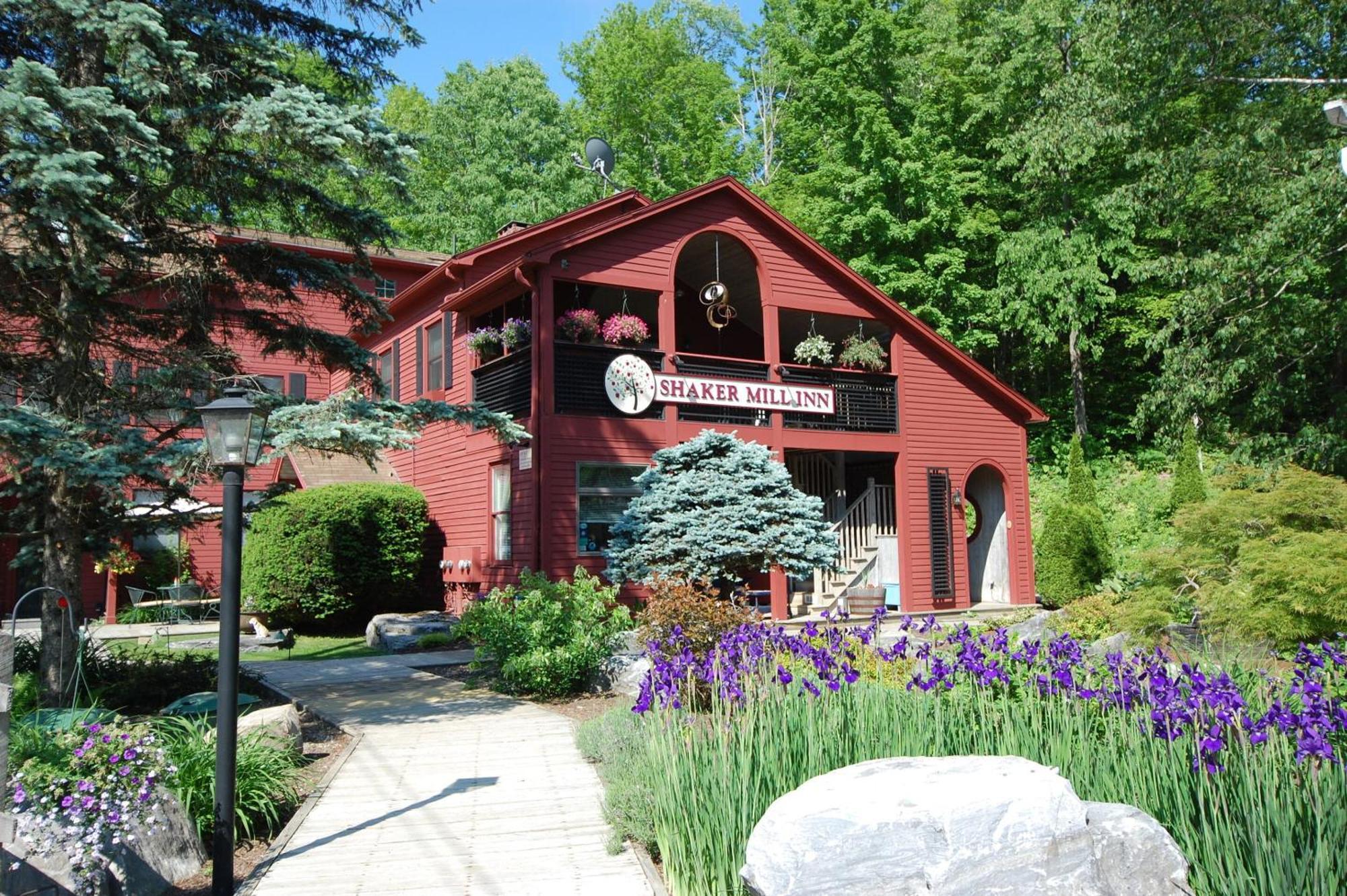 Shaker Mill Inn West Stockbridge Exterior photo